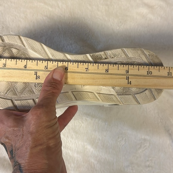 Aldo White and Gold Sneakers with Padded Ankle Collar - Picture 14 of 14